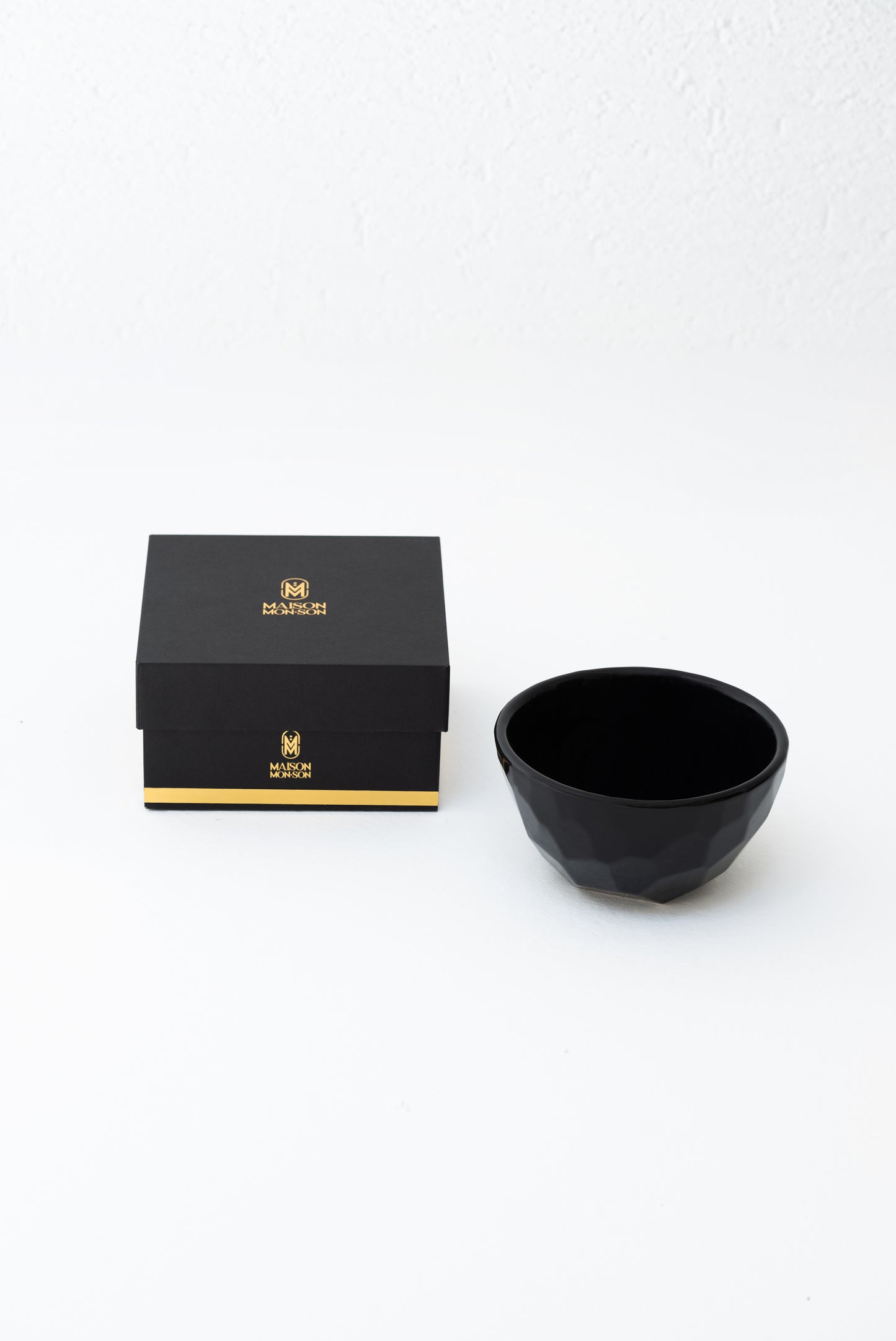 TOI BLACK OBJET