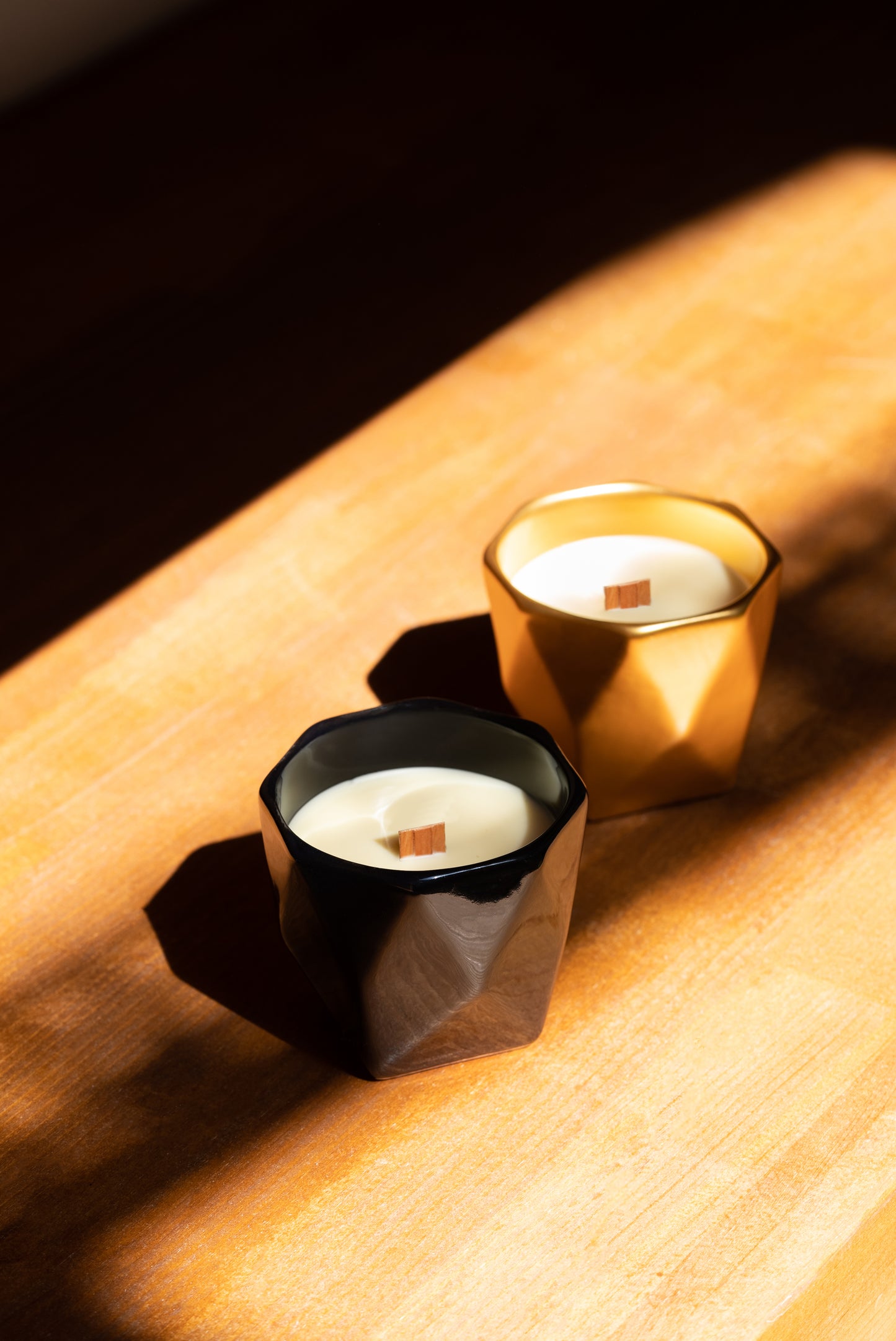 SET 3: MOI BLACK LUXURY CANDLE - FLORAL & MOI GOLD LUXURY CANDLE - SPICY WOODY