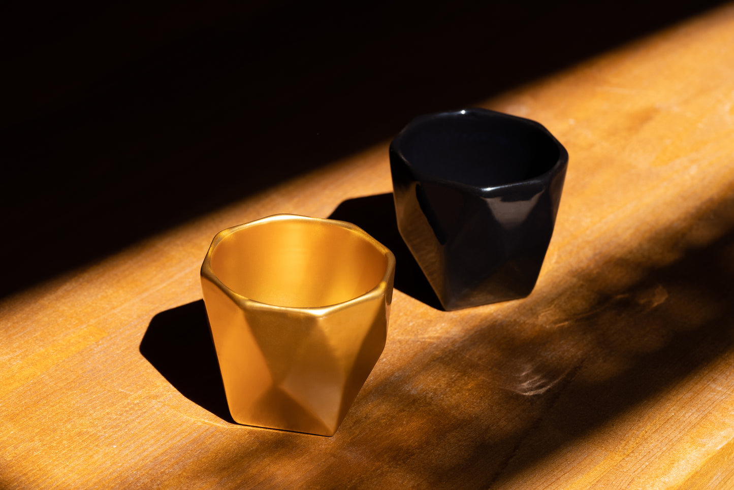 SET 1: MOI GOLD & MOI BLACK OBJET